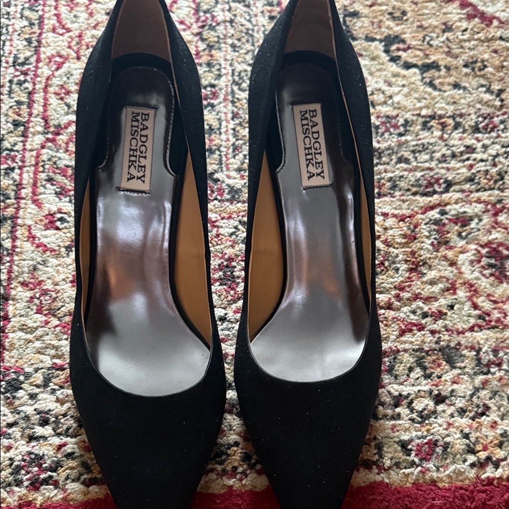 Badgley Mischka Elegant Black Heels